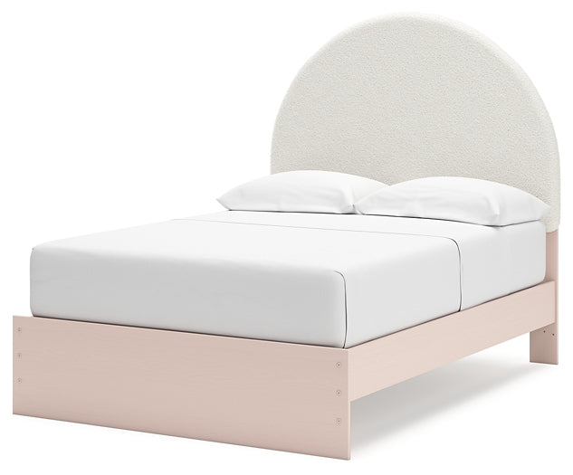 Wistenpine  Upholstered Panel Bed